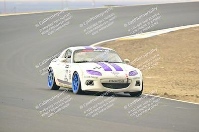 media/Jan-26-2025-CalClub SCCA (Sun) [[cfcea7df88]]/Group 1/Race/